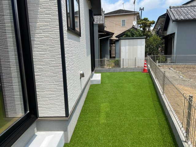 島田市御仮屋町　全2棟／の庭