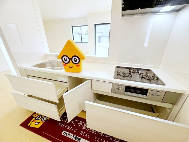 島田市御仮屋町　全2棟／のキッチン