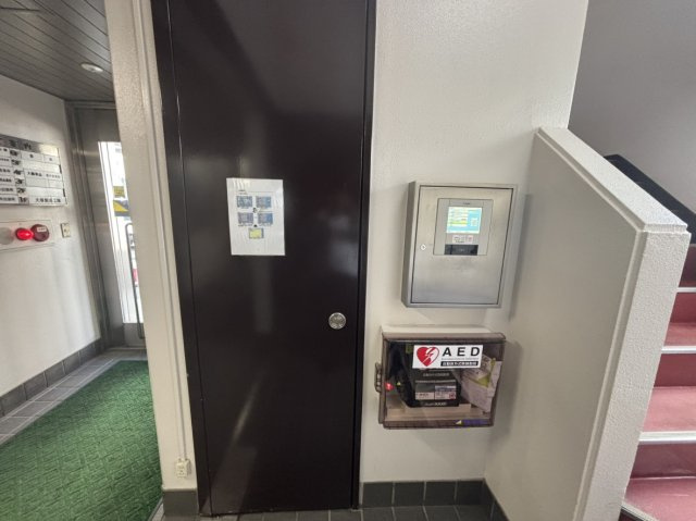 TYG第2泉町ビルのエントランス