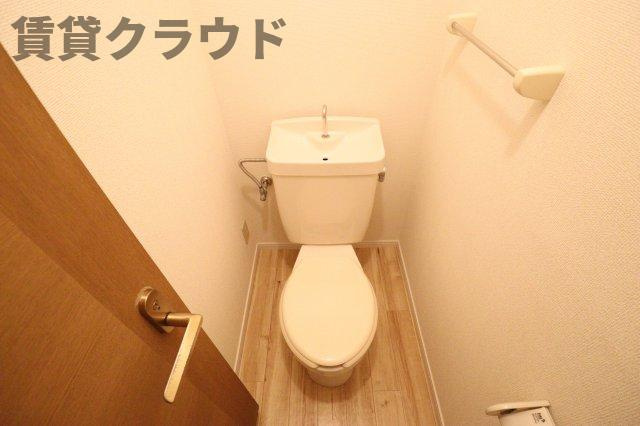 メゾンボナール　Ｆのトイレ|シンプルで使いやすいトイレです