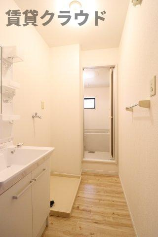メゾンボナール　Ｆの洗面所|使いやすい洗面所です