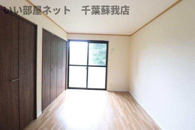 メゾンボナール　Ｆの洋室|個人の部屋や寝室として使える洋室です