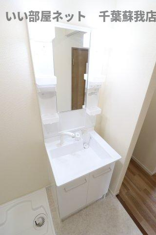 メゾンボナール　Ｆの洗面所|スペースが確保できる洗面所です