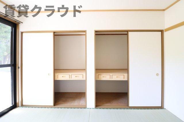 メゾンボナール　Ｆの収納|玄関です
