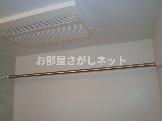 Ｋビル　富士見町ハイツ【おとり物件なし】#学生・社会人にオススメ！初期費用分割払いOK！の内装|室内干し竿