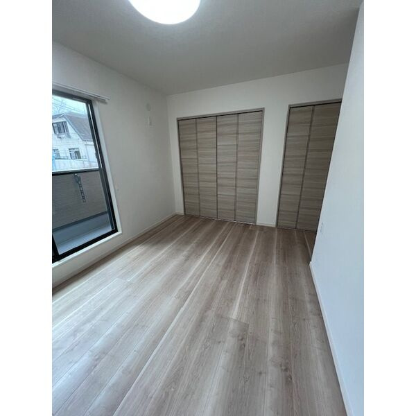 Visso(ワンちゃんと私の家)の洋室