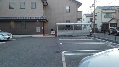 【駐車場】 | メゾン・ド・ヨシミ