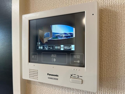 【内装】 | エルヴィータ大山崎 | カメラ付インターホン