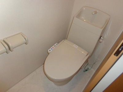 【トイレ】 | ラヴェール | シャワー付トイレ