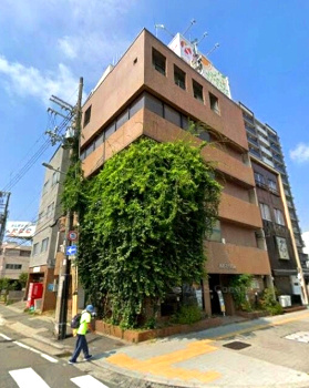 あおぞら会館の外観
