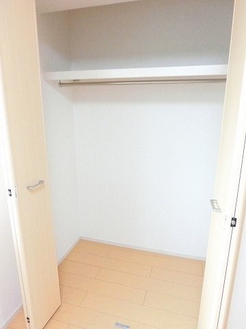 【収納】 | ボヌール森岡参番館 | こまごまとしたものを収納できそうですね