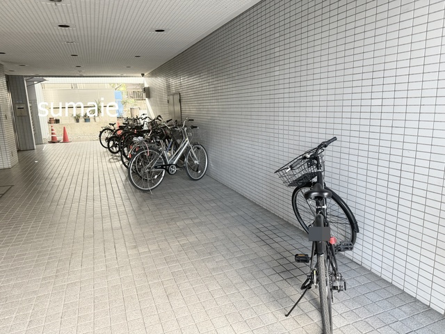 文京区本駒込５丁目の賃貸マンションのその他共用部分|駐輪場です☆