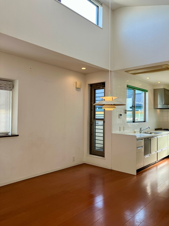 東玉川戸建の居間・リビング