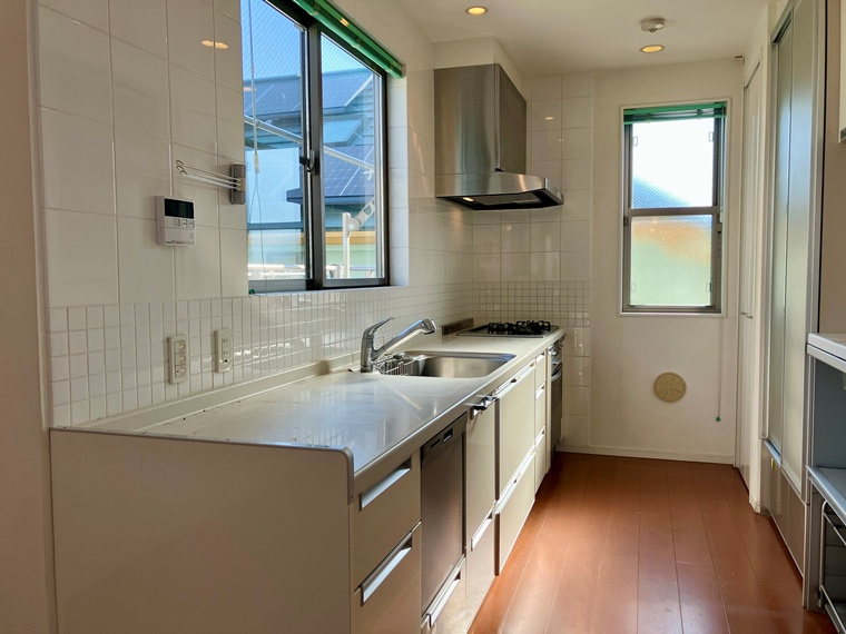 東玉川戸建のキッチン