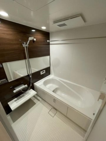 フィオーレ井口明神の浴室