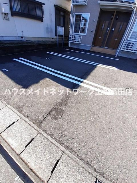 アルドーレの駐車場|駐車場
