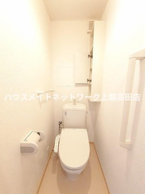 アルドーレのトイレ|温水洗浄暖房便座