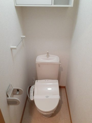 【トイレ】 | グランディアス赤羽根 | コンパクトで使いやすいトイレです