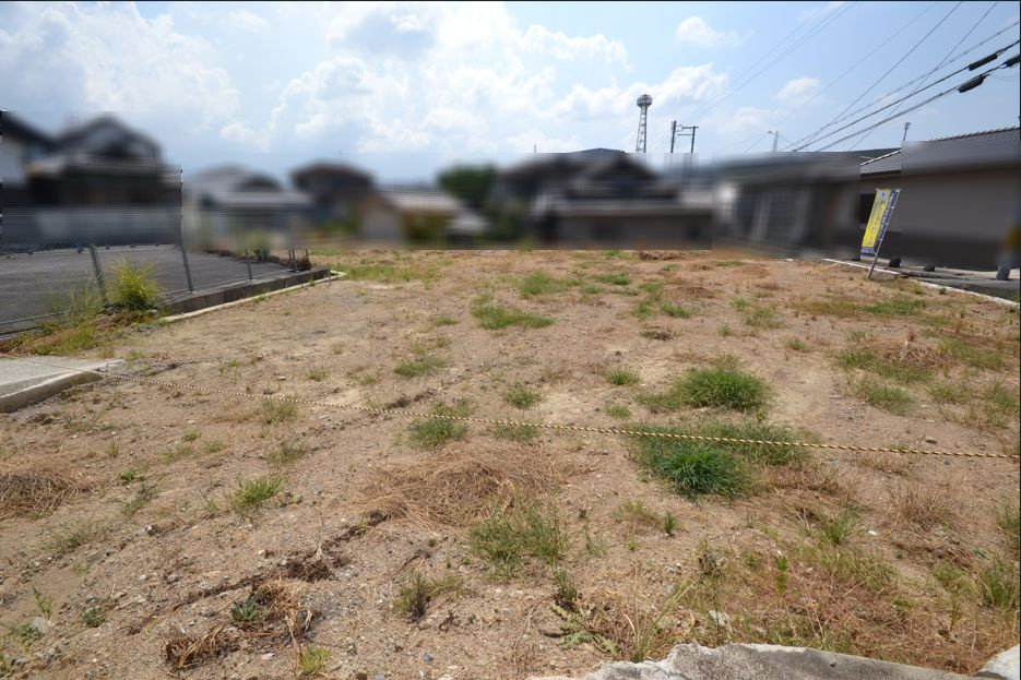 和泉市内田町三丁目　土地の前面道路含む現地写真