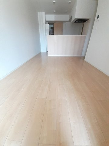 ソル・サリエンテの居間・リビング|明るいリビングです☆