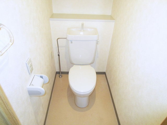 ラークス王子のトイレ|トイレはウォシュレットに取り換えてからのお渡しです♪