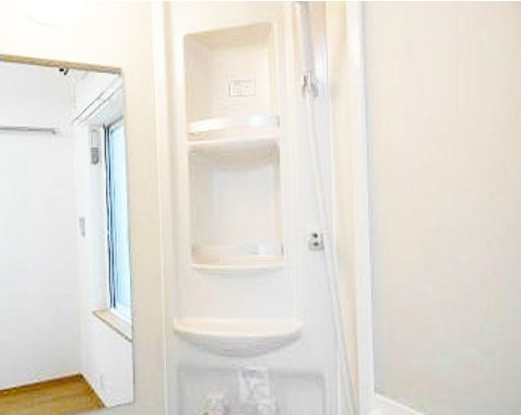 レジデンス本町の浴室|シャワー