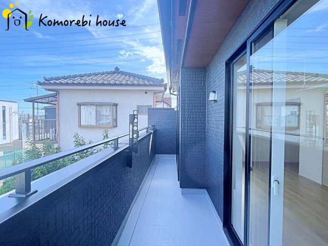 上尾市原市　15期　新築一戸建て　ブルーミングガーデン　01のバルコニー|26.8.8撮影済み