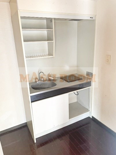 第1ビューラー方南のキッチン