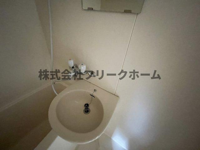 武蔵野市中町３丁目の賃貸マンションの洗面所