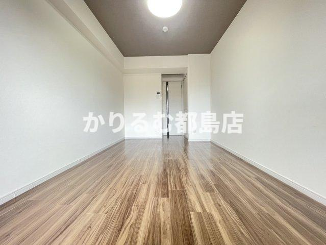 サンヴィラ都島北通の居間・リビング