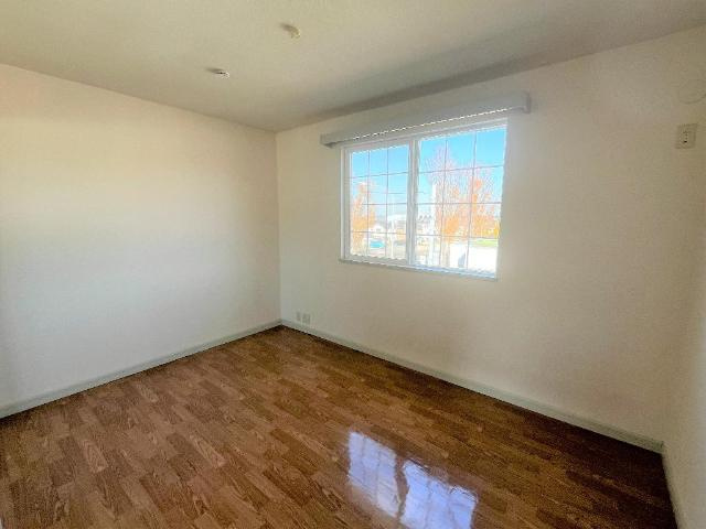 ＳＥＡ　ＢＩＲＤの内装|洋室