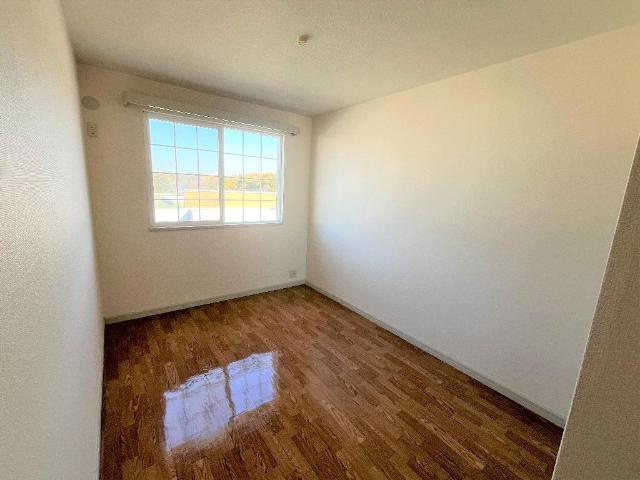 ＳＥＡ　ＢＩＲＤの内装|洋室