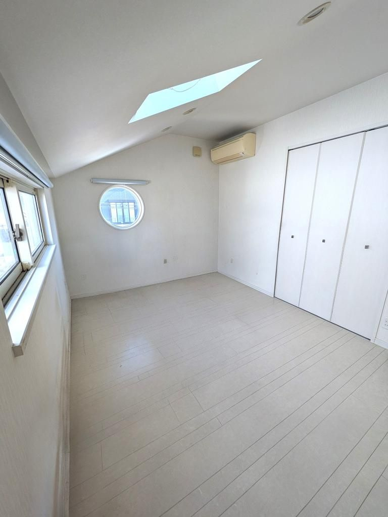 あきる野市舘谷の中古一戸建の洋室