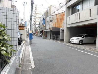 デ・リード河原町の周辺|前面道路