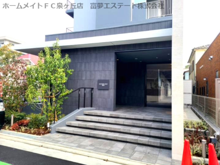 サザンクレスト高師浜のエントランス