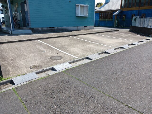 【駐車場】 | シェルバーンハウス