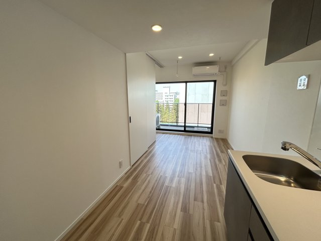 【洋室】デュオフラッツ仙台木町通エアリ