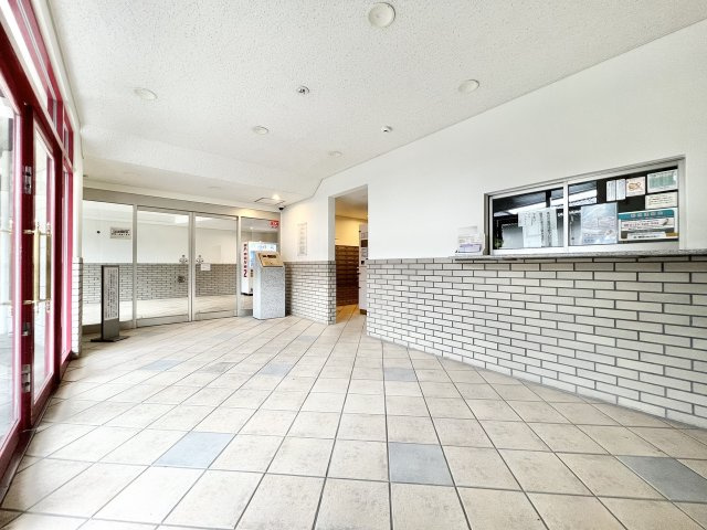 ダイアパレスホワイトテラス・グランディア水元公園の受付|受付(管理人室)。