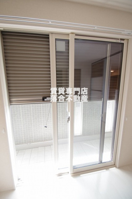 【セキュリティ】 | グレイスコート | シャッター付き