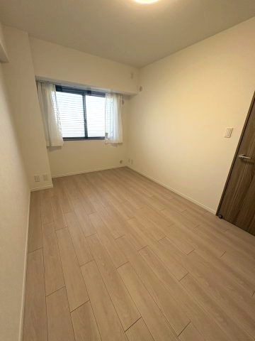 アーベントハイム戸田公園ANNEXの洋室