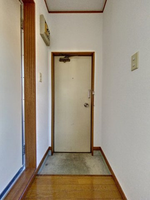 【玄関】 | セキハイツ