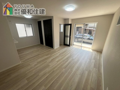 【居間・リビング】 | 中古戸建　明石市大久保大窪