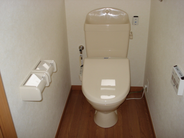 あじさいのトイレ|シャワー付トイレ