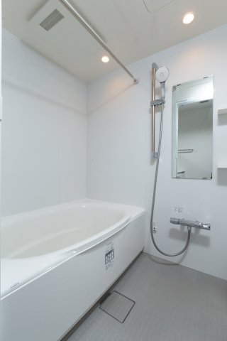 アスタルテ上原の浴室|コンパクトで使いやすいお風呂です