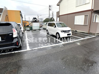 【駐車場】 | グランパスＡ棟 | 駐車場完備です