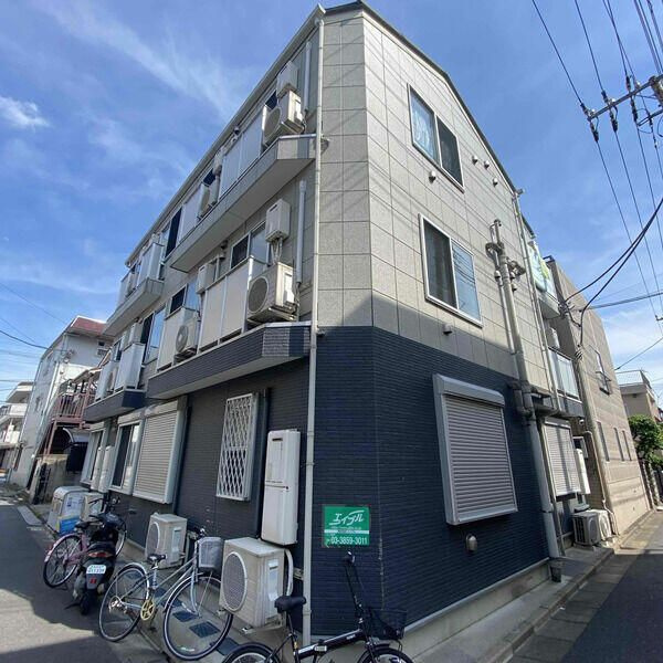 シャンテ大師前の外観