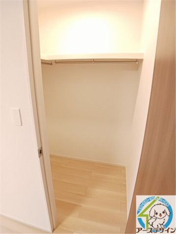 ＧＬＯＲＹＩＮＯＵＥ南王子の収納