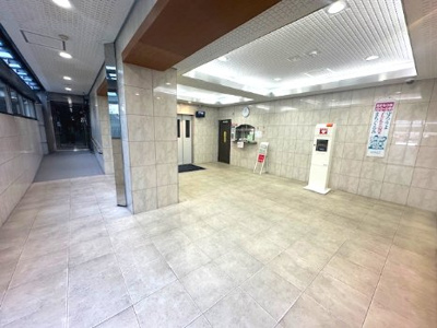 【エントランス】 | ファミールハイツ北大阪5号棟 壱番館