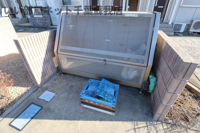 エトワールのその他共用部分|ゴミストッカー