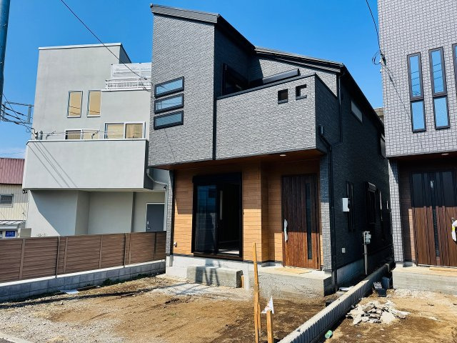 八王子市　緑町　新築一戸建て